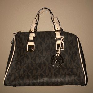 🌸Authentic Michael Kors Grayson Handbag🌸